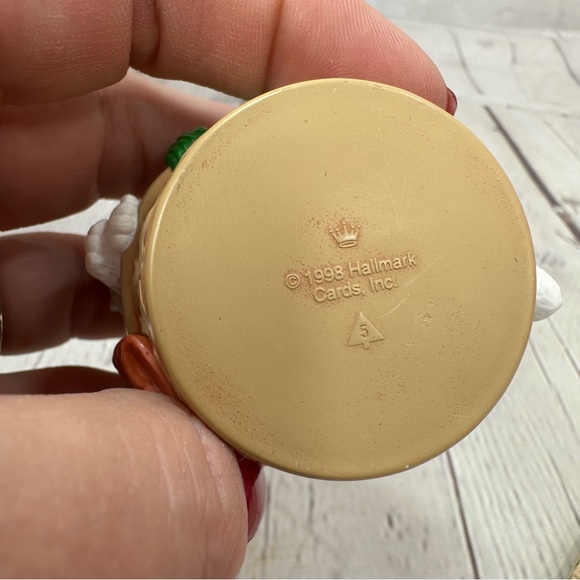 vtg 1998 hallmark KEEPSAKE Ornament Cat naps series #5 collectors series cat mom - Picture 7 of 8